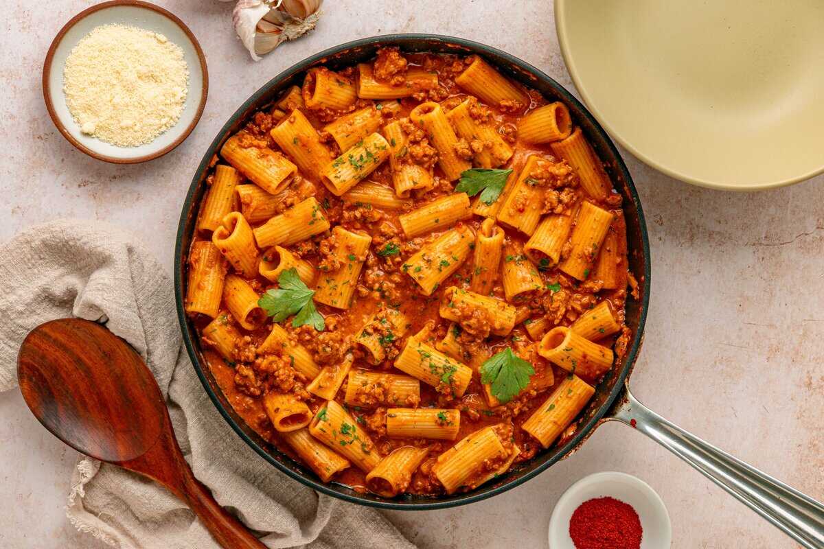 Creamy Chorizo Pasta – Seasonal Cravings