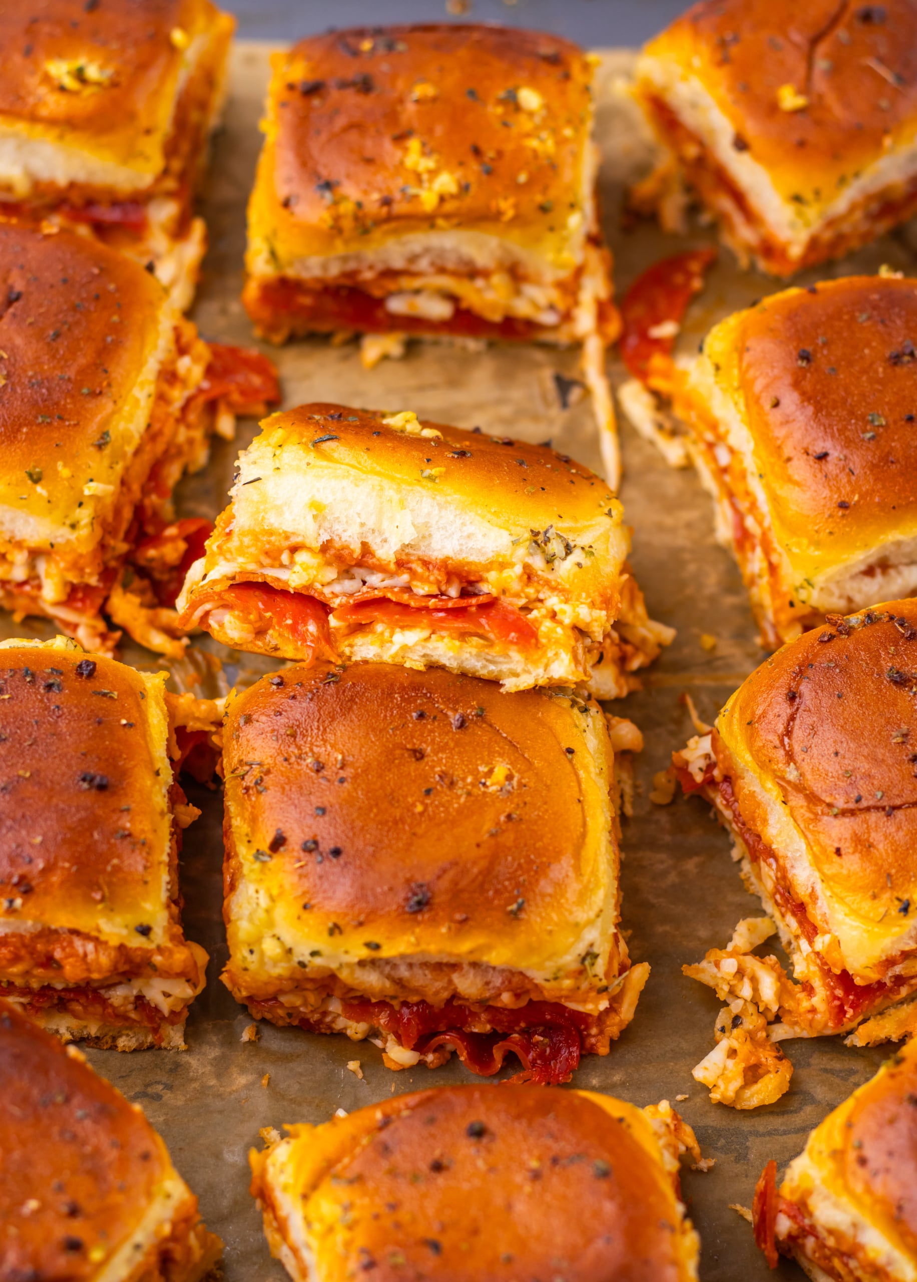 Pizza Sliders – Seasonal Cravings